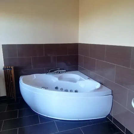 Роскошный шатер Peace & Quiet Pole Namiotowo-kempingowe Slawoborze