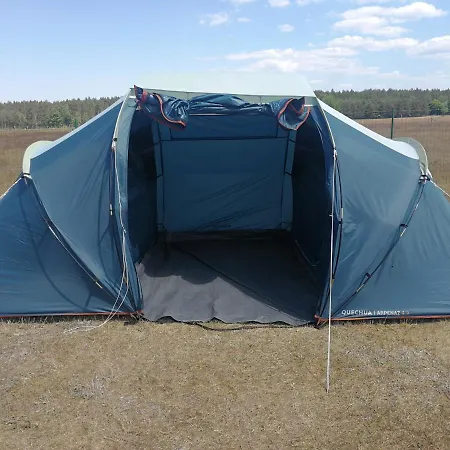 Peace & Quiet Pole Namiotowo-kempingowe Роскошный шатер Slawoborze