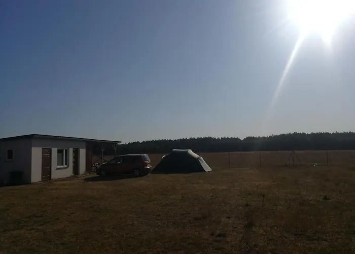 Peace & Quiet Pole Namiotowo-kempingowe