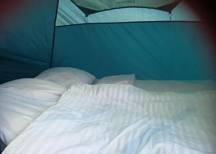 Peace & Quiet Pole Namiotowo-kempingowe خيمة فخمة *